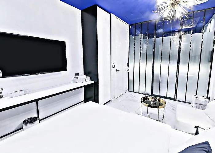 Cullinan Gaepo 3* Seoul