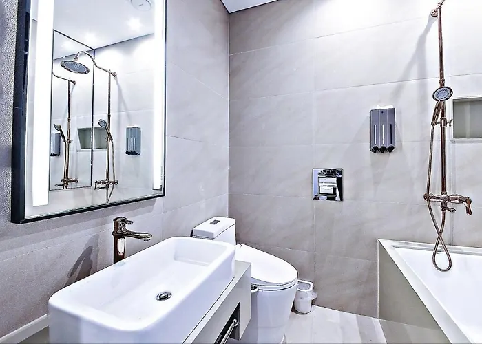 Cullinan Gaepo Hotel
