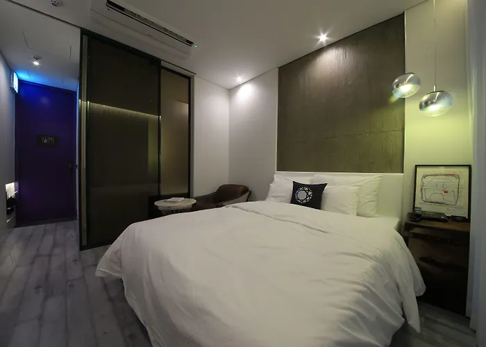 Cullinan Gaepo Hotel Seoul