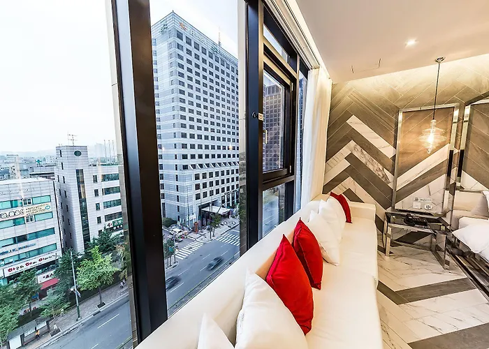 Cullinan Gaepo Seoul