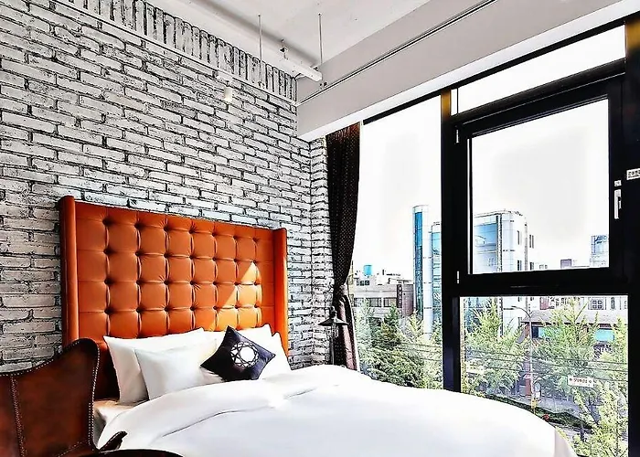 Cullinan Gaepo Hotel Seul